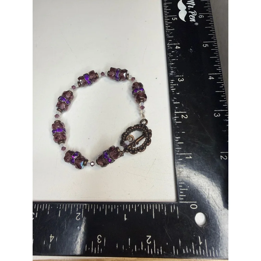 Purple Faceted Glass Bead Bracelet Bronze Tone Floral Toggle Clasp Rhinestone